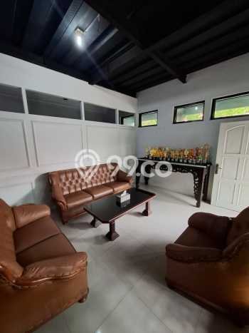 Dijual Rumah Luas Elegan Dengan View Eksklusif di Tuparev, Cirebon Dijual Rumah Luas Elegan Dengan View Eksklusif di Tuparev, Cirebon