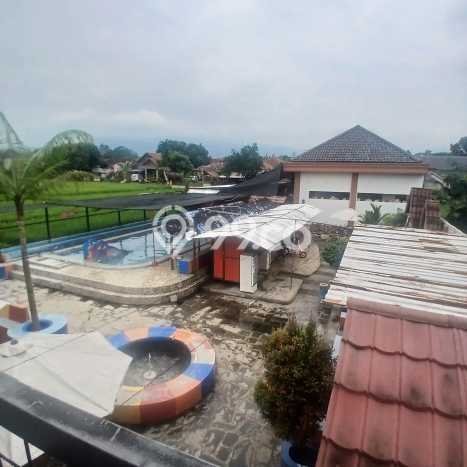 Komersial Dijual Lokasi Stratagis di Leuwimunding Majalengka Cocok untuk Investasi Komersial Dijual Lokasi Stratagis di Leuwimunding Majalengka Cocok untuk Investasi