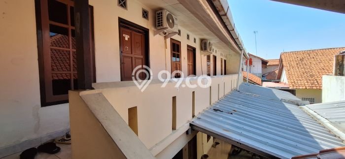 Dijual Segera Kost 14 Kamar, 13 Kamar Mandi di Kesambi, Cirebon, Luas 124m2 Dijual Segera Kost 14 Kamar, 13 Kamar Mandi di Kesambi, Cirebon, Luas 124m2