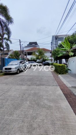 Dijual Rumah Mewah Elegan Dengan View Eksklusif di Green Garden, Jakarta Barat Dijual Rumah Mewah Elegan Dengan View Eksklusif di Green Garden, Jakarta Barat