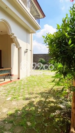 Siap Huni Rumah Mewah 4 Kamar di Antapani Dekat ke Mana Pun Siap Huni Rumah Mewah 4 Kamar di Antapani Dekat ke Mana Pun