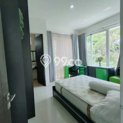 Lokasi terbaik! Rumah siap pakai dikontrakkan di Coblong LB 400m2 Lokasi terbaik! Rumah siap pakai dikontrakkan di Coblong LB 400m2