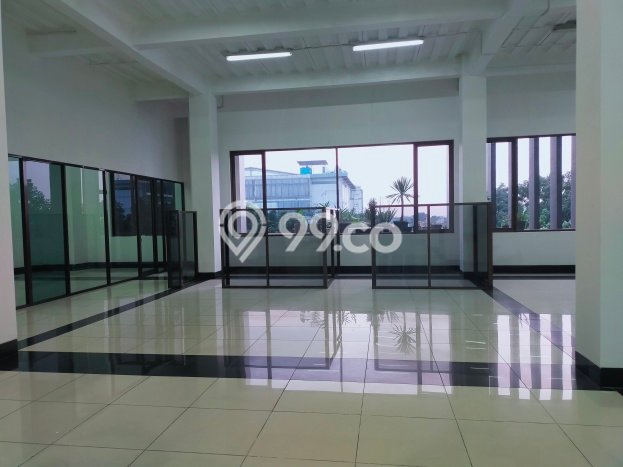 Disewakan Kantor di Kawasan Ramai Soekarno Hatta Luas 900m2 Disewakan Kantor di Kawasan Ramai Soekarno Hatta Luas 900m2