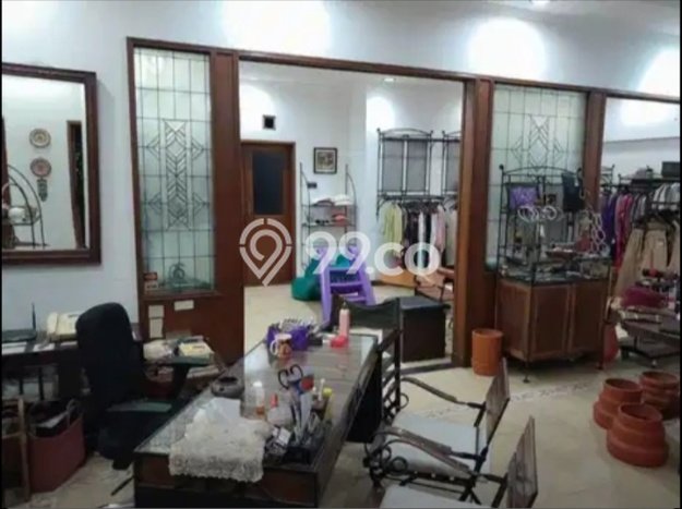 Hunian Mewah LB 350m2 Siap Huni Desain Elegan di Buah Batu, Bandung Hunian Mewah LB 350m2 Siap Huni Desain Elegan di Buah Batu, Bandung