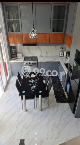Hunian Elit LB 224m2 Siap Pakai Desain Elegan di Setiabudi, Bandung Hunian Elit LB 224m2 Siap Pakai Desain Elegan di Setiabudi, Bandung