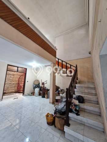 For Sale! Premium House LT 186m2 Desain Elegan di Kopo For Sale! Premium House LT 186m2 Desain Elegan di Kopo