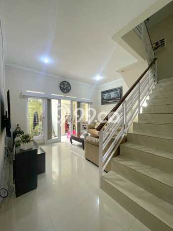 Rumah Mewah Siap Huni LT 223m2 di Kiaracondong, Bandung Rumah Mewah Siap Huni LT 223m2 di Kiaracondong, Bandung
