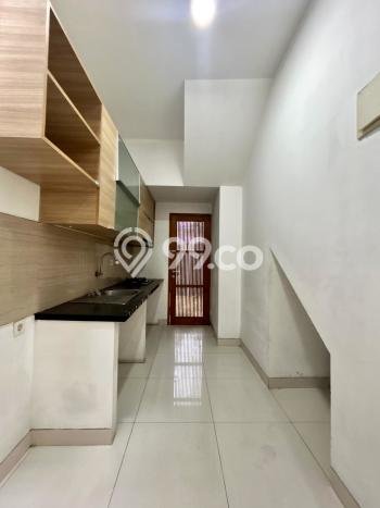 Siap Huni Hunian Elit 3 Kamar di Tebet Dekat ke Mana Pun Siap Huni Hunian Elit 3 Kamar di Tebet Dekat ke Mana Pun