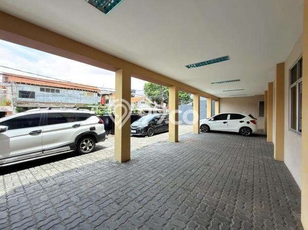 Unit Kost Dijual di Rawamangun dengan 27 Kamar Area Strategis Unit Kost Dijual di Rawamangun dengan 27 Kamar Area Strategis