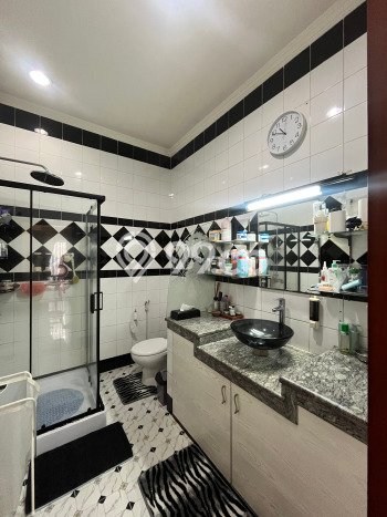 Siap Huni Rumah Mewah 10 Kamar di Kemayoran Dekat ke Mana Saja Siap Huni Rumah Mewah 10 Kamar di Kemayoran Dekat ke Mana Saja