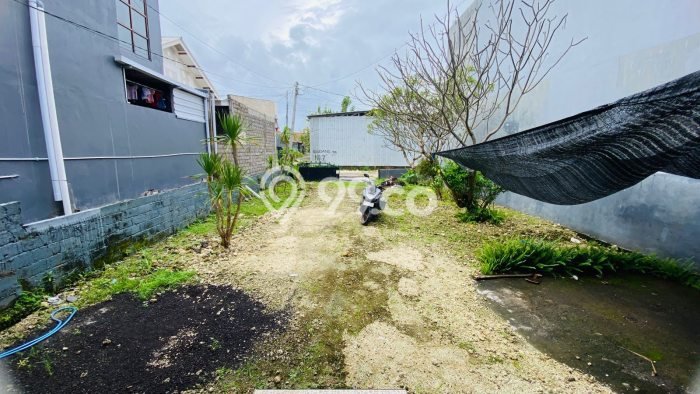 Lokasi terbaik! Rumah siap pakai dikontrakkan di Denpasar Barat LB 120m2 Lokasi terbaik! Rumah siap pakai dikontrakkan di Denpasar Barat LB 120m2