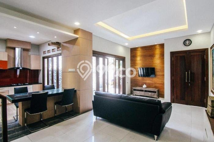 Rumah Cantik Siap Pakai Di Denpasar Barat Luas 225m2 Aman Rumah Cantik Siap Pakai Di Denpasar Barat Luas 225m2 Aman