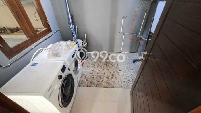 Jarang Ada! Rumah Sewa 4 Kamar Bagus Siap Huni Jimbaran Jarang Ada! Rumah Sewa 4 Kamar Bagus Siap Huni Jimbaran