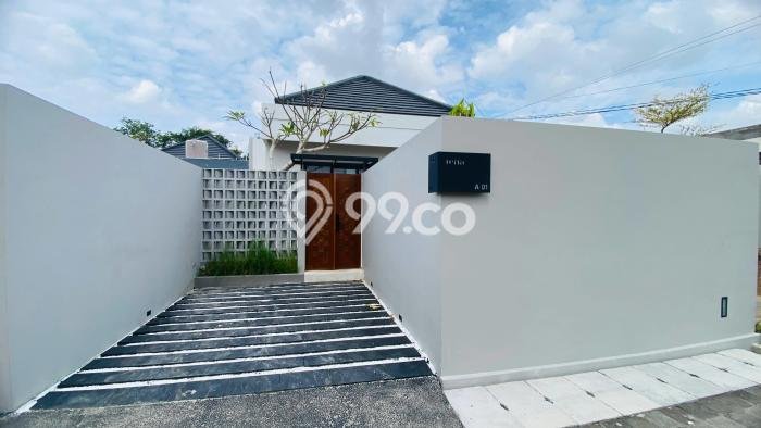 Disewakan Rumah Nyaman LT 113m2 / LB 80m2 di Jimbaran, Badung Disewakan Rumah Nyaman LT 113m2 / LB 80m2 di Jimbaran, Badung
