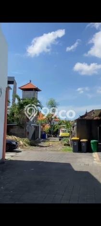 Lokasi strategis! Rumah siap huni dikontrakkan di Denpasar Barat LB 150m2 Lokasi strategis! Rumah siap huni dikontrakkan di Denpasar Barat LB 150m2