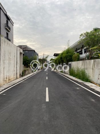Kavling Tanah untuk Disewa di Seminyak Lahan Luas 1800m2 Kavling Tanah untuk Disewa di Seminyak Lahan Luas 1800m2