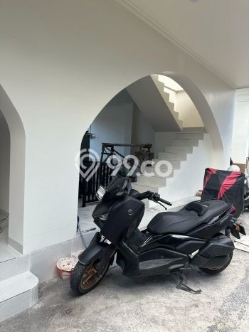 Disewakan! Rumah 3 Kamar Tidur &
3 Kamar Mandi di Canggu, Badung Disewakan! Rumah 3 Kamar Tidur &
3 Kamar Mandi di Canggu, Badung
