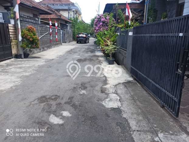 For Sale Rumah 3 Kamar Lokasi Ideal Bagus dan Strategis di Denpasar Barat For Sale Rumah 3 Kamar Lokasi Ideal Bagus dan Strategis di Denpasar Barat