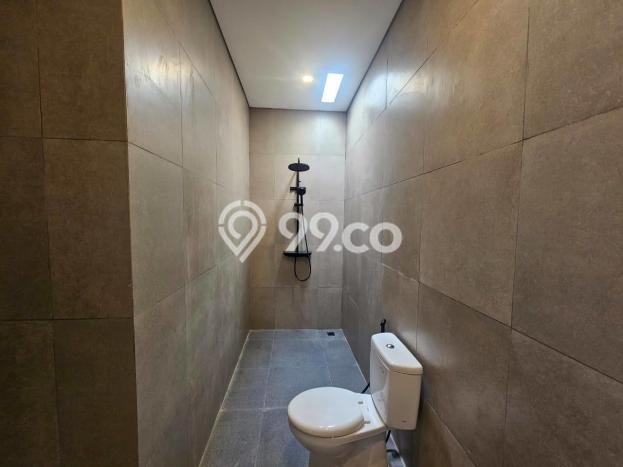 For Rent Vila Kawasan , Area 250m2m², Lokasi Premium For Rent Vila Kawasan , Area 250m2m², Lokasi Premium