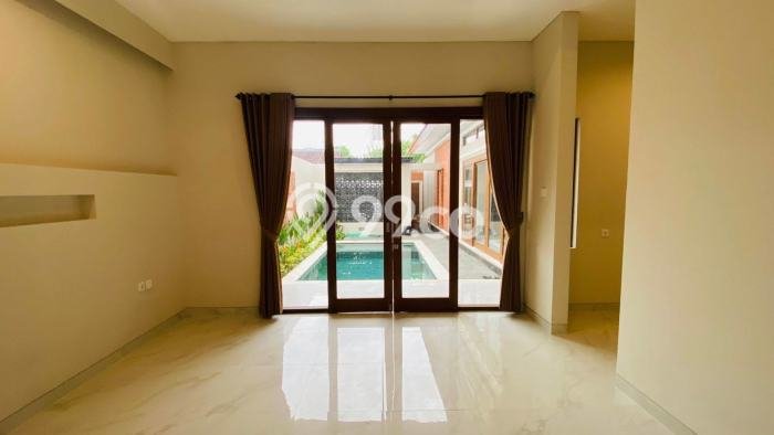 Vila di Denpasar Selatan, Area 200m2m², Rent Ekonomis, Lokasi Premium Vila di Denpasar Selatan, Area 200m2m², Rent Ekonomis, Lokasi Premium