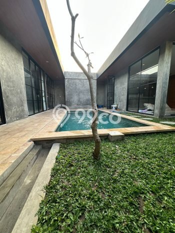 Vila Strategis di , Luas 240m2m², Kawasan Nyaman, Tersedia Vila Strategis di , Luas 240m2m², Kawasan Nyaman, Tersedia