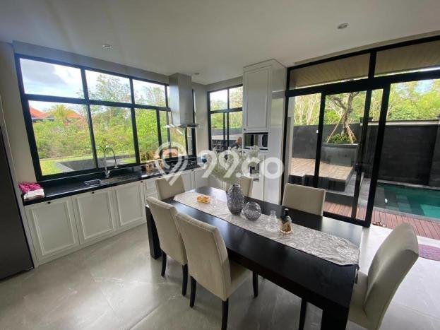Vila Ready di , Area 240m2m², Akses Mudah Pusat Kota Vila Ready di , Area 240m2m², Akses Mudah Pusat Kota