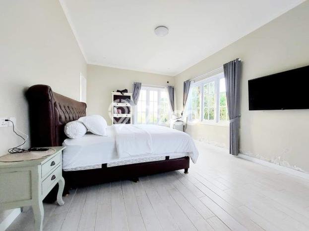 Vila di , Luas 460m2m², Akses ke Fasilitas Umum, Available Vila di , Luas 460m2m², Akses ke Fasilitas Umum, Available