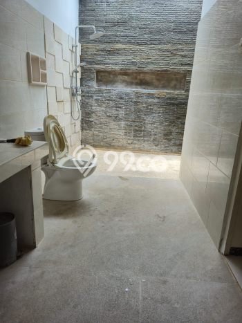 Vila Kawasan , Area 250m2m², Sewa Terjangkau, Area Premium Vila Kawasan , Area 250m2m², Sewa Terjangkau, Area Premium
