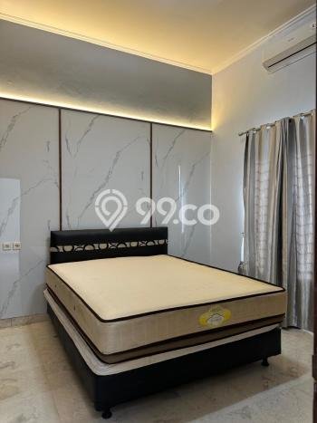 Rumah Cantik Siap Huni Di Kelapa Gading Luas 350m2 Aman Rumah Cantik Siap Huni Di Kelapa Gading Luas 350m2 Aman