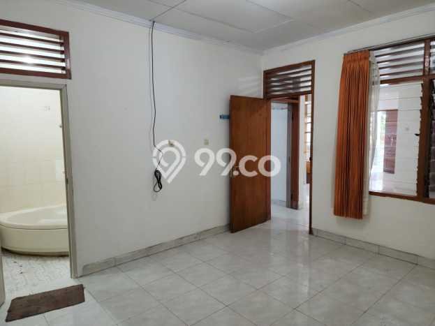 Rumah Bagus Siap Pakai Di Kelapa Gading Luas 150m2 Lokasi Strategis Rumah Bagus Siap Pakai Di Kelapa Gading Luas 150m2 Lokasi Strategis