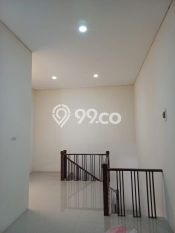 Lokasi terbaik! Rumah siap pakai disewakan di Kelapa Gading LB 150m2 Lokasi terbaik! Rumah siap pakai disewakan di Kelapa Gading LB 150m2