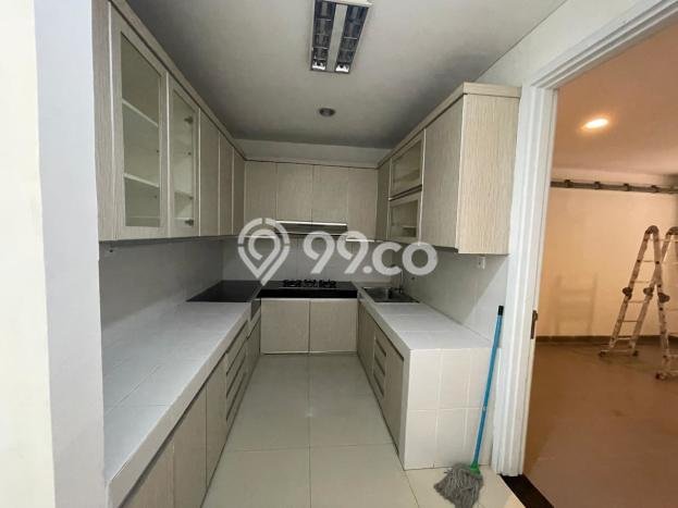 Disewakan Cepat Rumah Kondisi Bagus di Kawasan BSD, Tangerang Selatan Disewakan Cepat Rumah Kondisi Bagus di Kawasan BSD, Tangerang Selatan