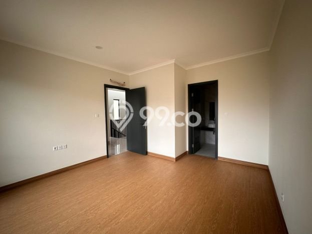 Dijual Rumah Mewah Megah Dengan View Cantik di Gading Serpong, Tangerang Dijual Rumah Mewah Megah Dengan View Cantik di Gading Serpong, Tangerang