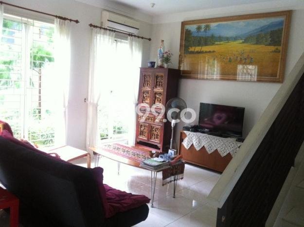 Sewa Rumah Harga Terjangkau di Alam Sutera Tangerang dengan 4 KT Sewa Rumah Harga Terjangkau di Alam Sutera Tangerang dengan 4 KT