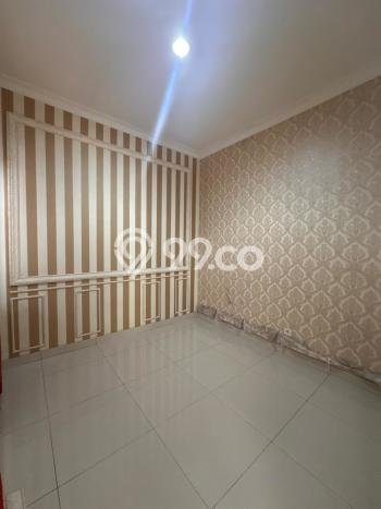 Rumah Cantik Siap Pakai Di BSD Luas 173m2 Lokasi Strategis Rumah Cantik Siap Pakai Di BSD Luas 173m2 Lokasi Strategis