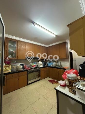 Rumah Mewah Siap Huni LT 154m2 di Sawah Besar, Jakarta Pusat Rumah Mewah Siap Huni LT 154m2 di Sawah Besar, Jakarta Pusat
