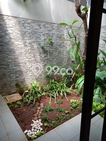 Jarang Ada! Rumah Sewa 4 Kamar Bagus Siap Huni Alam Sutera Jarang Ada! Rumah Sewa 4 Kamar Bagus Siap Huni Alam Sutera