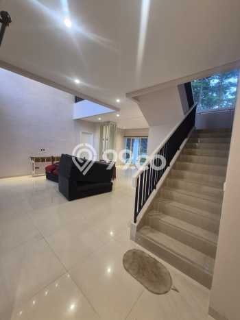 Rumah Disewakan Tangerang LT 480m2 LB 330m2 Area Alam Sutera Rumah Disewakan Tangerang LT 480m2 LB 330m2 Area Alam Sutera