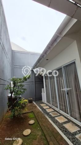 Hot Offer Hunian Mewah Ideal dan Luas di BSD, Tangerang Selatan Hot Offer Hunian Mewah Ideal dan Luas di BSD, Tangerang Selatan