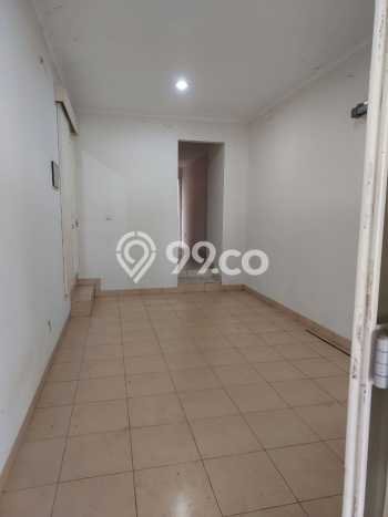 Rumah Disewakan Tangerang LT 200m2 LB 221m2 Area Gading Serpong Rumah Disewakan Tangerang LT 200m2 LB 221m2 Area Gading Serpong
