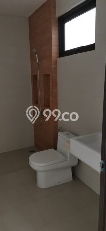 Rumah Cantik Siap Pakai Di BSD Luas 101m2 Lokasi Strategis Rumah Cantik Siap Pakai Di BSD Luas 101m2 Lokasi Strategis