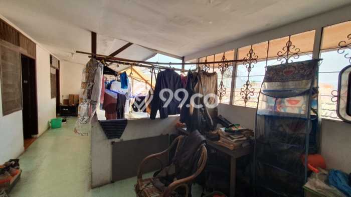 Dijual Rumah Luas Megah Dengan View Eksklusif di Grogol, Jakarta Barat Dijual Rumah Luas Megah Dengan View Eksklusif di Grogol, Jakarta Barat