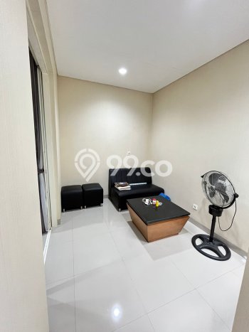 Rumah Modern Cantik 4 KT Bisa Langsung Pindah di BSD Rumah Modern Cantik 4 KT Bisa Langsung Pindah di BSD