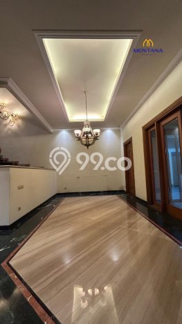 Rumah Elit LB 720m2 Siap Huni Desain Elegan di Pondok Indah, Jakarta Selatan Rumah Elit LB 720m2 Siap Huni Desain Elegan di Pondok Indah, Jakarta Selatan