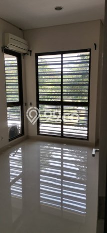 Rumah Cantik Siap Pakai Di BSD Luas 101m2 Lokasi Strategis Rumah Cantik Siap Pakai Di BSD Luas 101m2 Lokasi Strategis