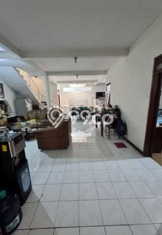 Rumah Modern 6 KT LT 180m2 di Taman Kopo Indah Rumah Modern 6 KT LT 180m2 di Taman Kopo Indah