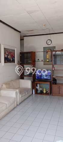 Rumah Modern 4 KT LT 182m2 di Taman Kopo Indah Rumah Modern 4 KT LT 182m2 di Taman Kopo Indah