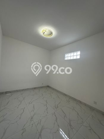 Hunian Mewah LB 240m2 Siap Pakai Desain Elegan di Taman Kopo Indah, Bandung Hunian Mewah LB 240m2 Siap Pakai Desain Elegan di Taman Kopo Indah, Bandung