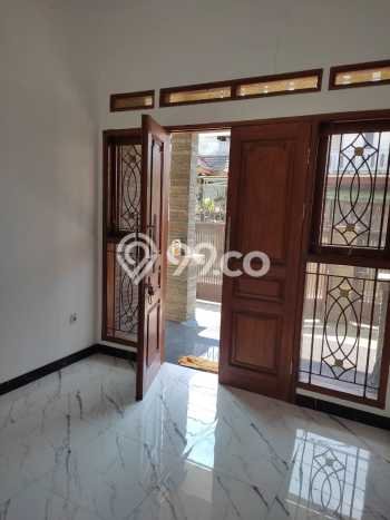 Rumah Elit Modern Siap Huni di Pasir Kaliki Bandung Rumah Elit Modern Siap Huni di Pasir Kaliki Bandung