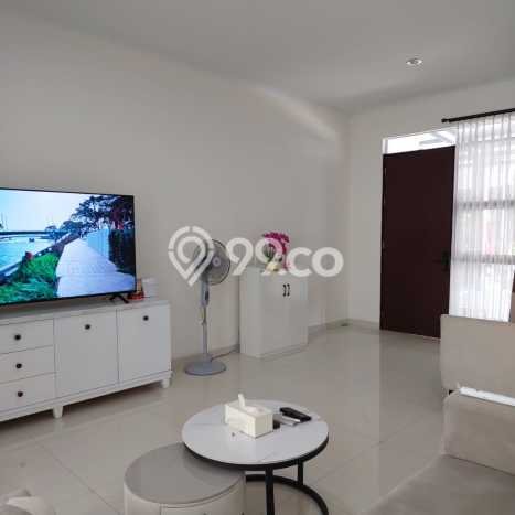 Rumah Modern 4 KT di Taman Kopo Indah Bandung Rumah Modern 4 KT di Taman Kopo Indah Bandung